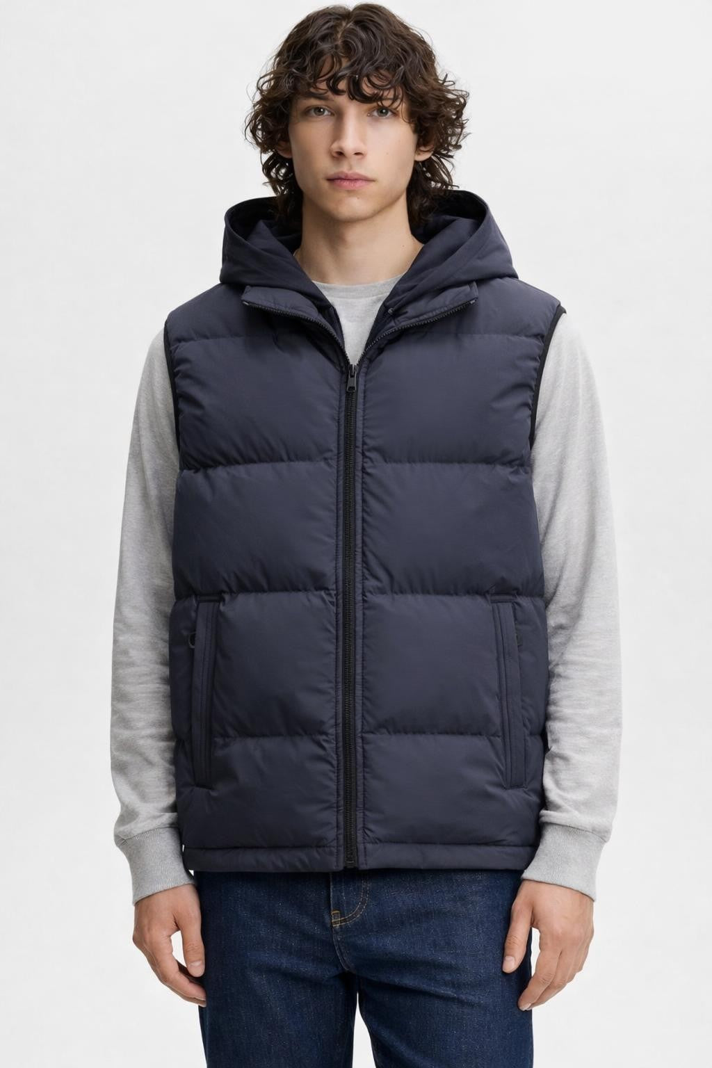 Quilted Insulated Outdoor Vest - Slate Gray